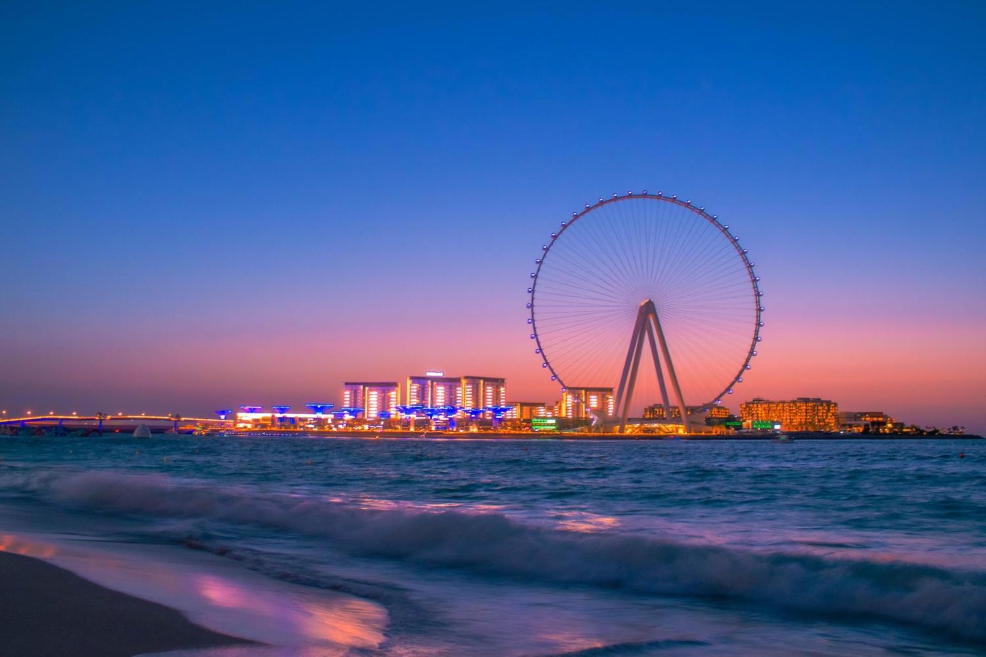 Apartment Burj Crown Luxury 4 Bedroom, Balcony Views, 5 Min To Burj Khalifa Dubai